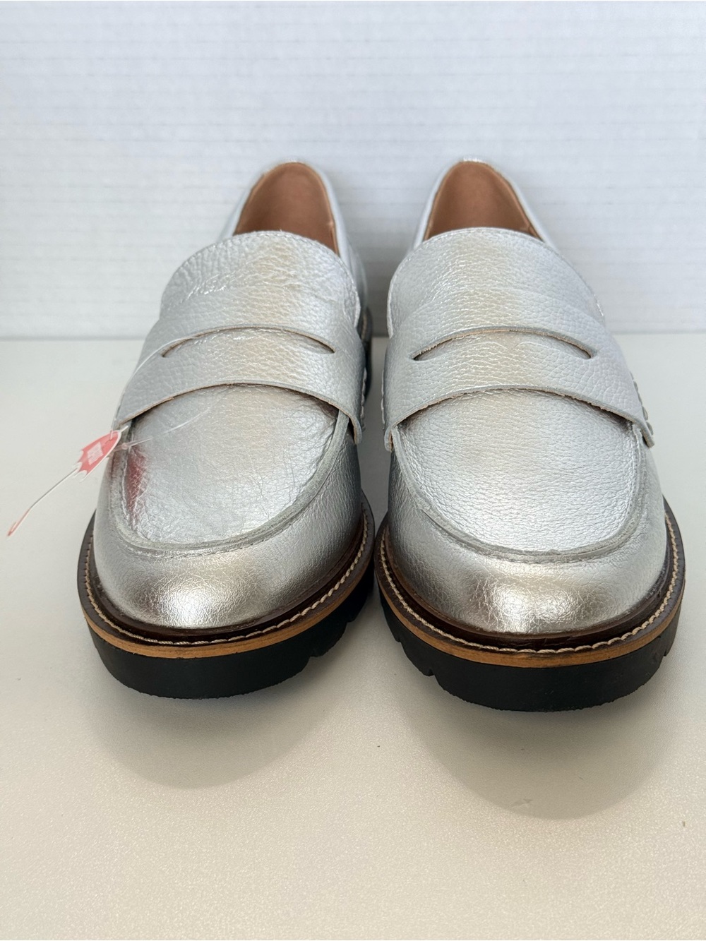 Blondo Peyton Waterproof Silver Leather Loafers Size 6.5 Metallic Slip On Shoes